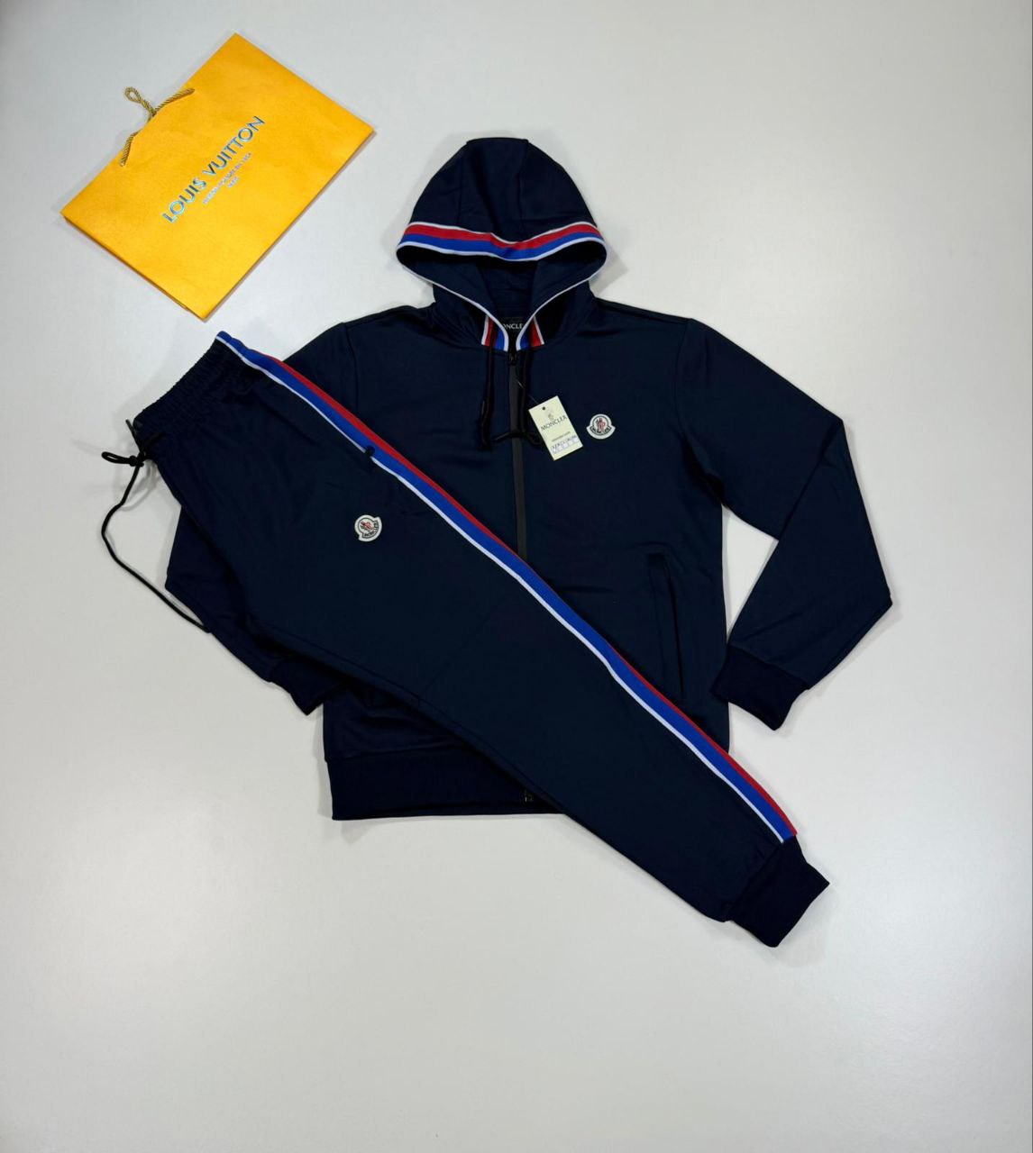 Mens tracksuit X New in stock X HIGH QUALTY su2909