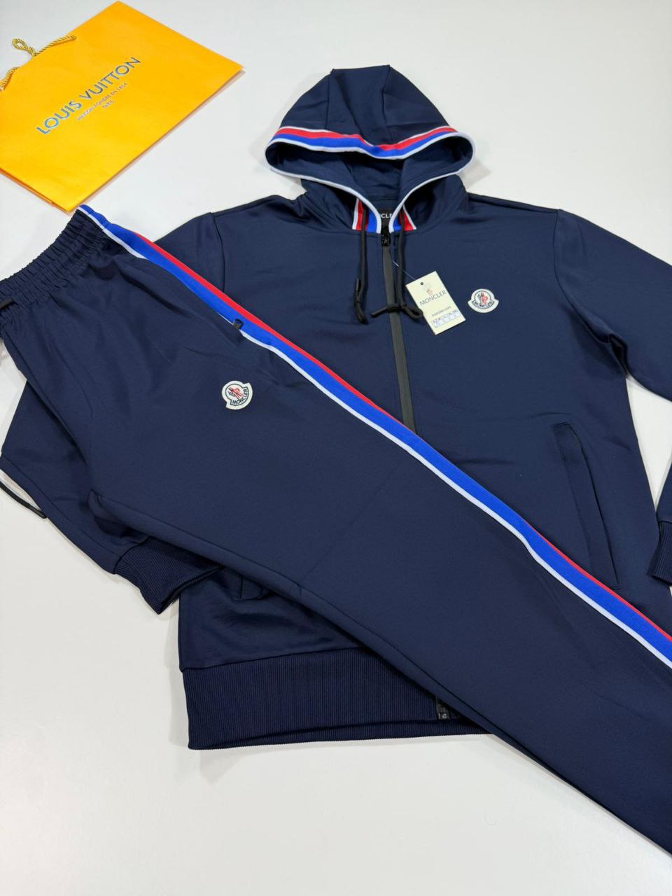 Mens tracksuit X New in stock X HIGH QUALTY su2909