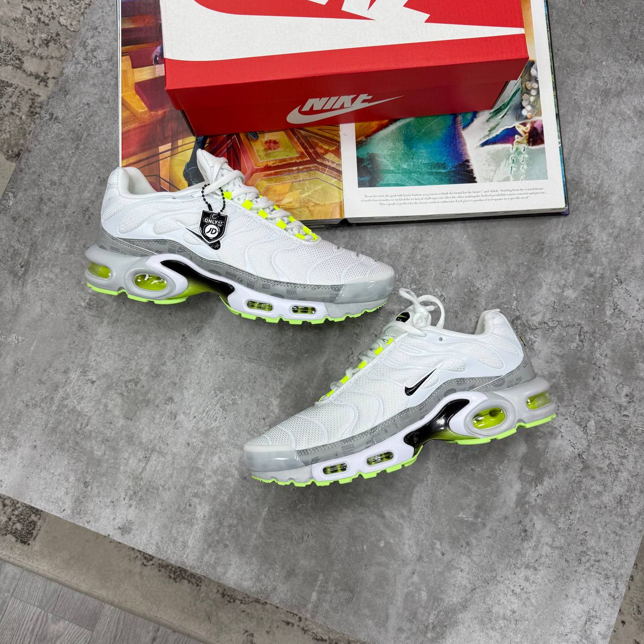 SUPER CLON NIK TNS jay2504