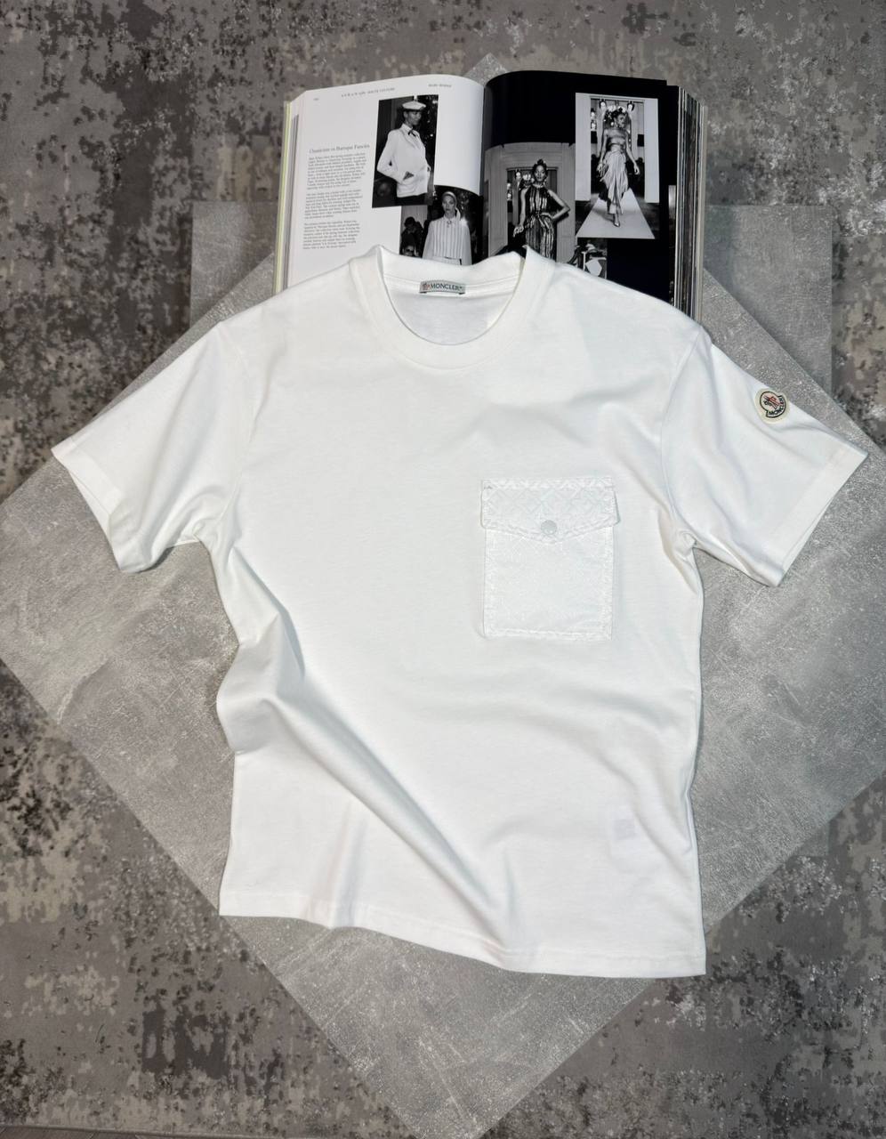 Givench Tshirt aj1104