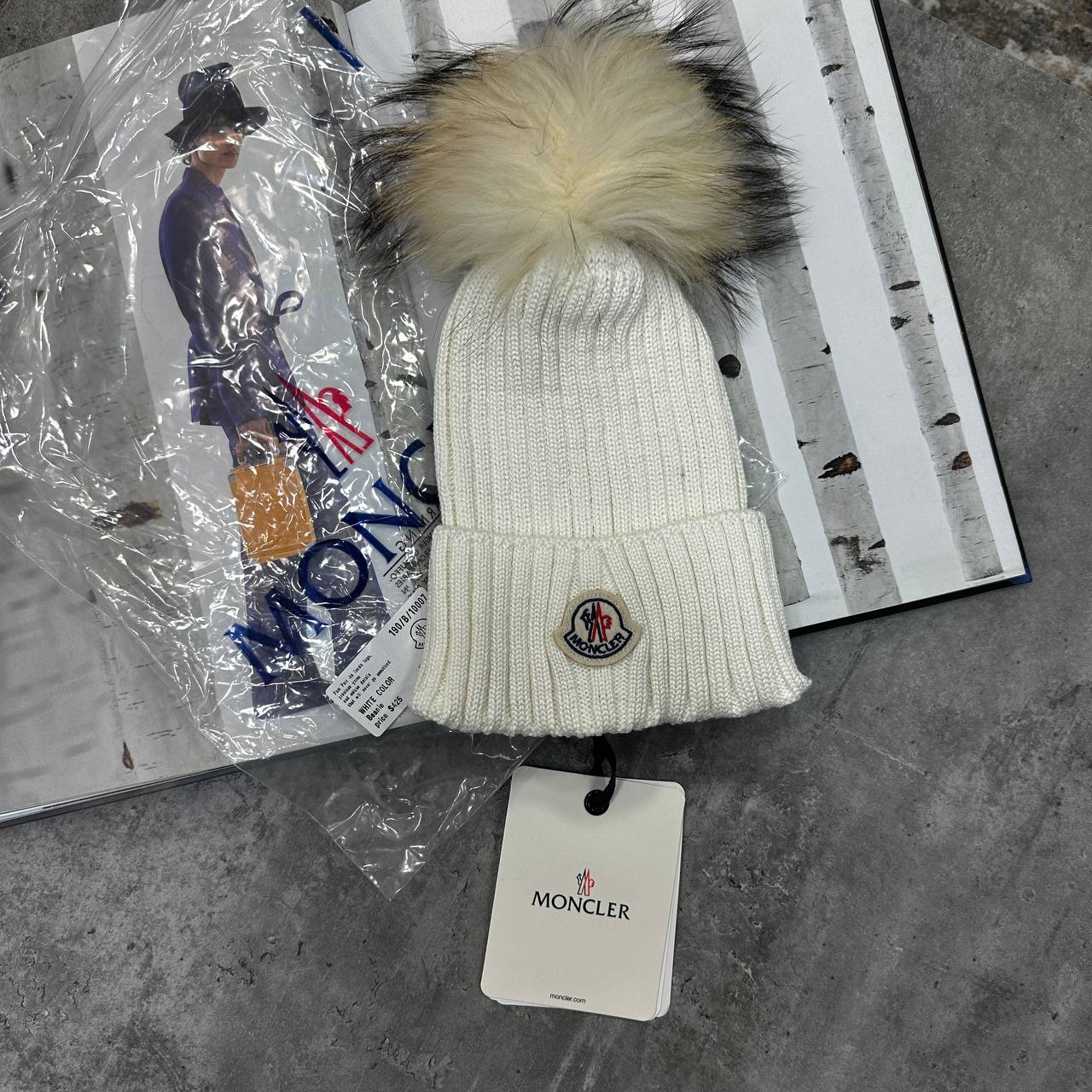 Top quality Moncle ladies beanie ha2709