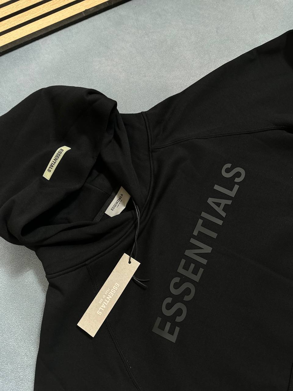 ESSENTIA HOODIES 2003