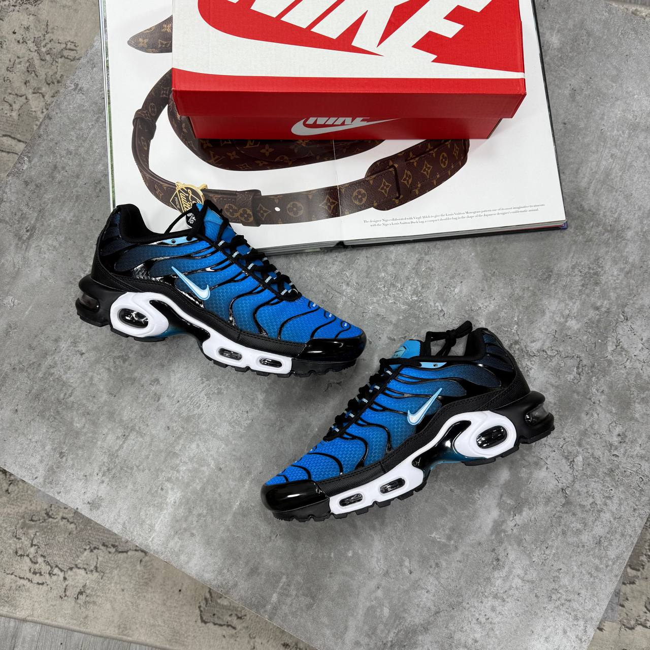SUPER CLON NIK TNS jay2504