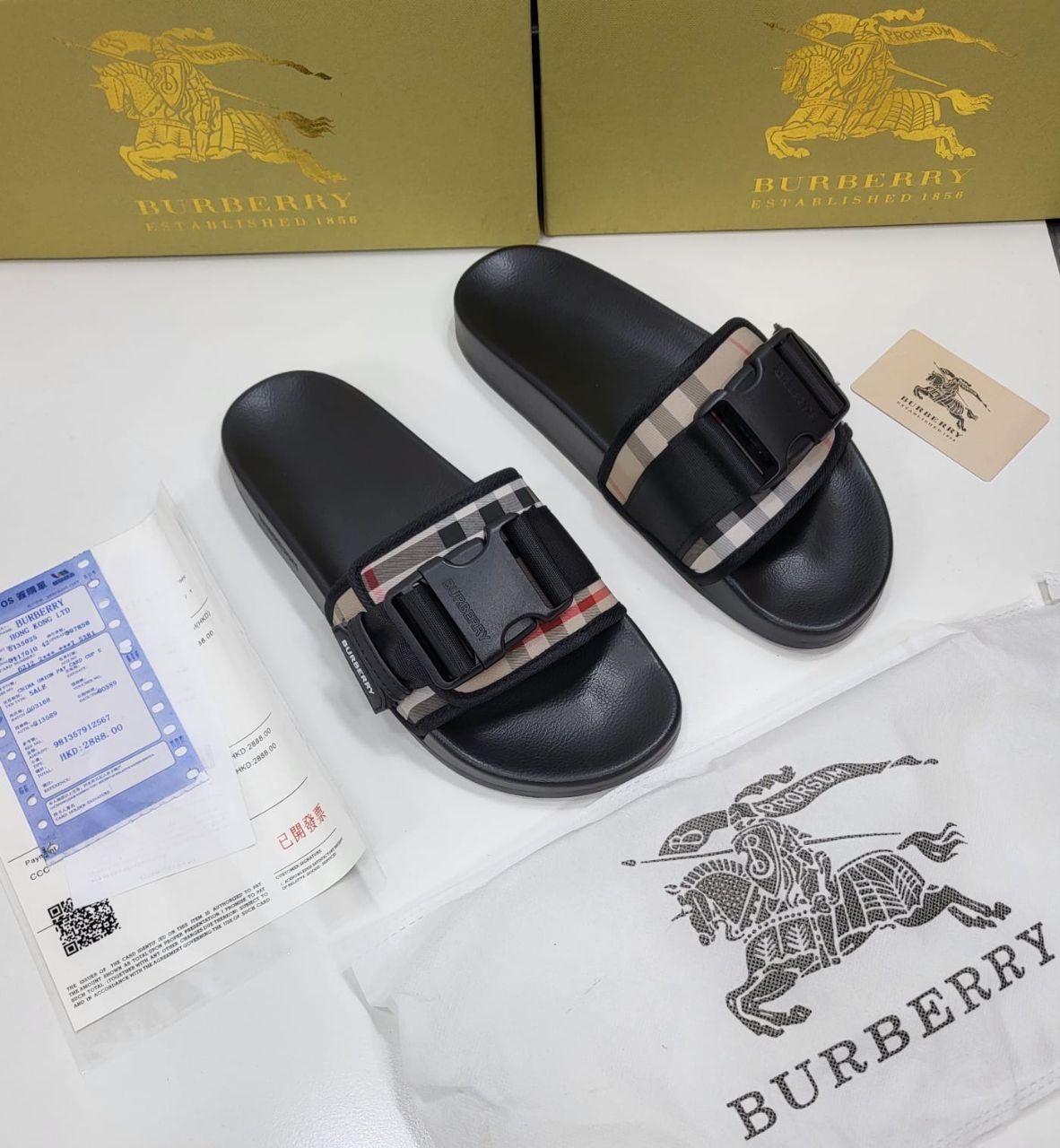 QUALITY BURBERR SLIDDER ak1404
