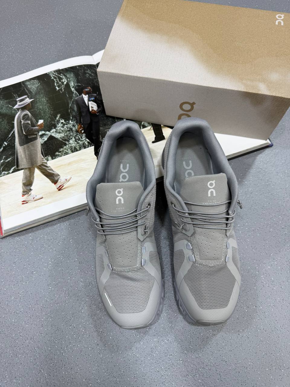 SUPER CLO MEN’S ON RUNNING TRAINERS su0107
