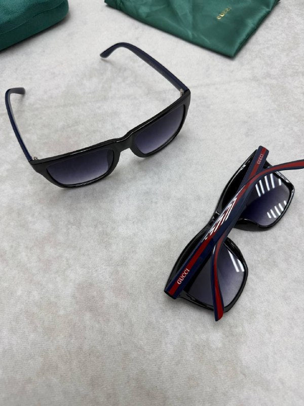 SUPER CLON MENS GUCC SUNGLASSES COME WITH BOX ETC am1804