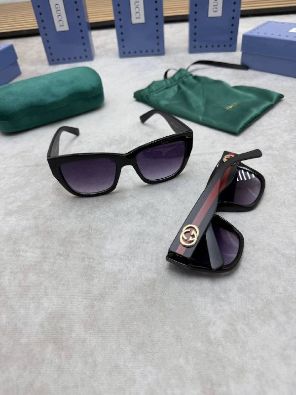 SUPER CLON MENS GUCC SUNGLASSES COME WITH BOX ETC am1804