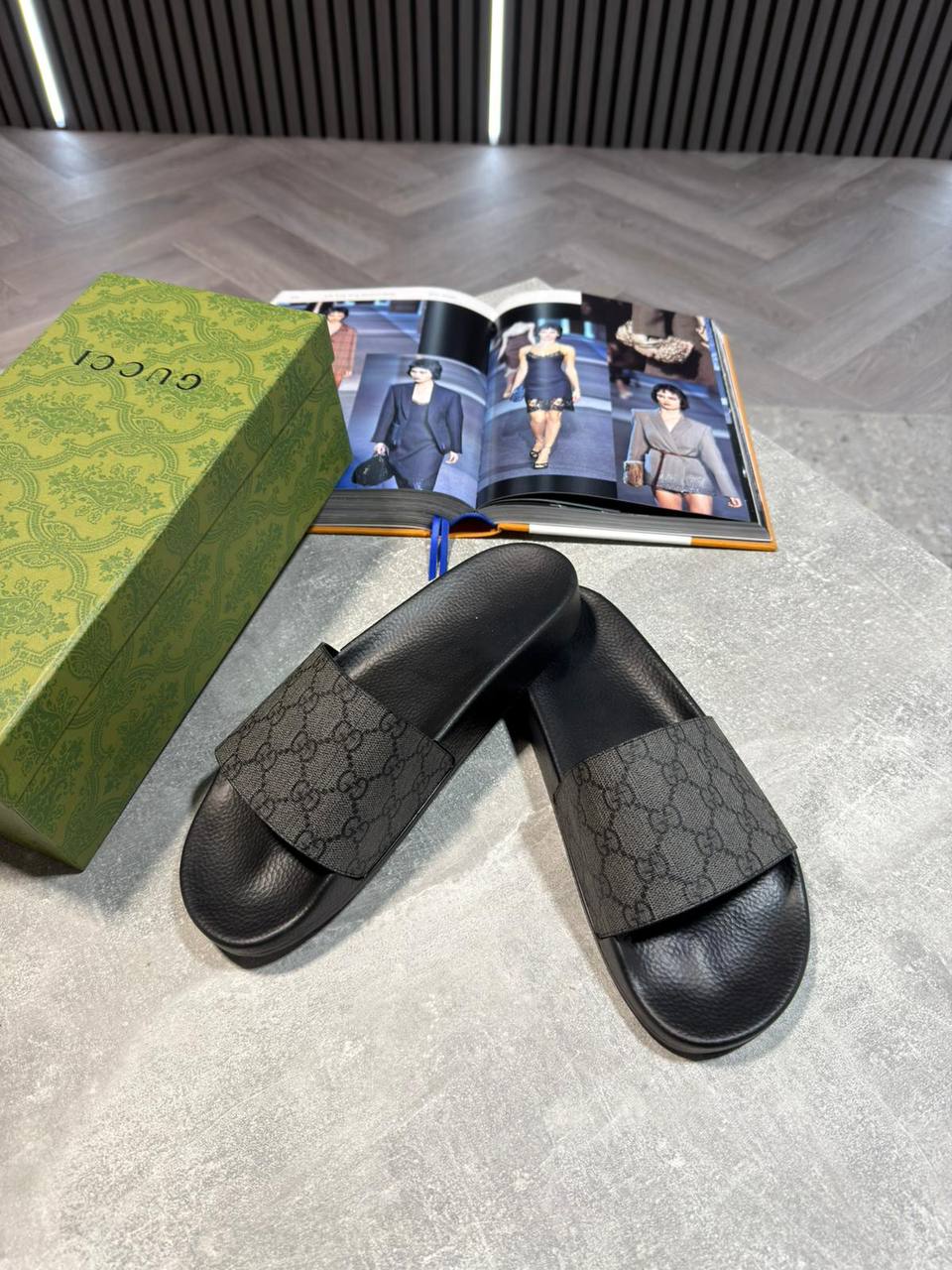 Superclon Gucc sliders aj1804