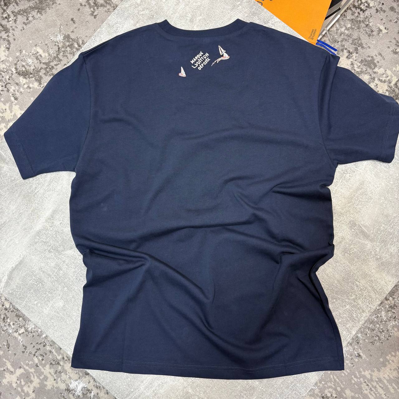 LVE Tshirt aj0710