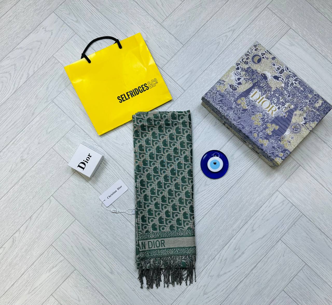 DOR SCARF 🧣 aj0710