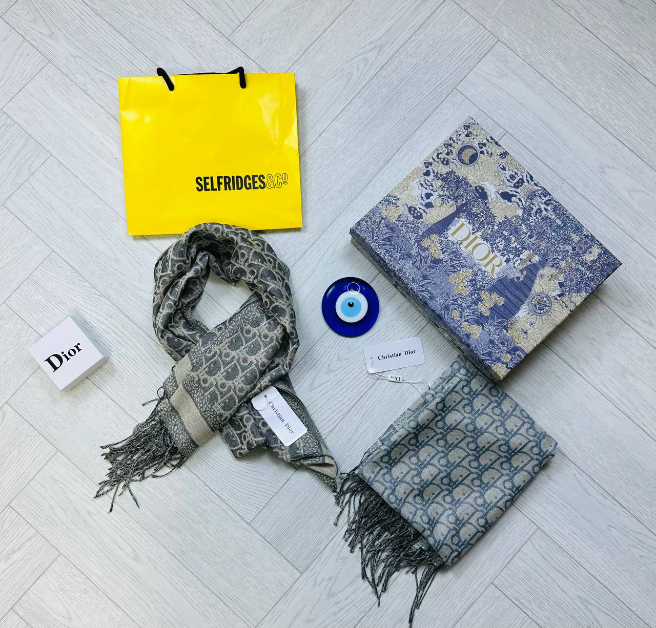 DOR SCARF 🧣 aj0710