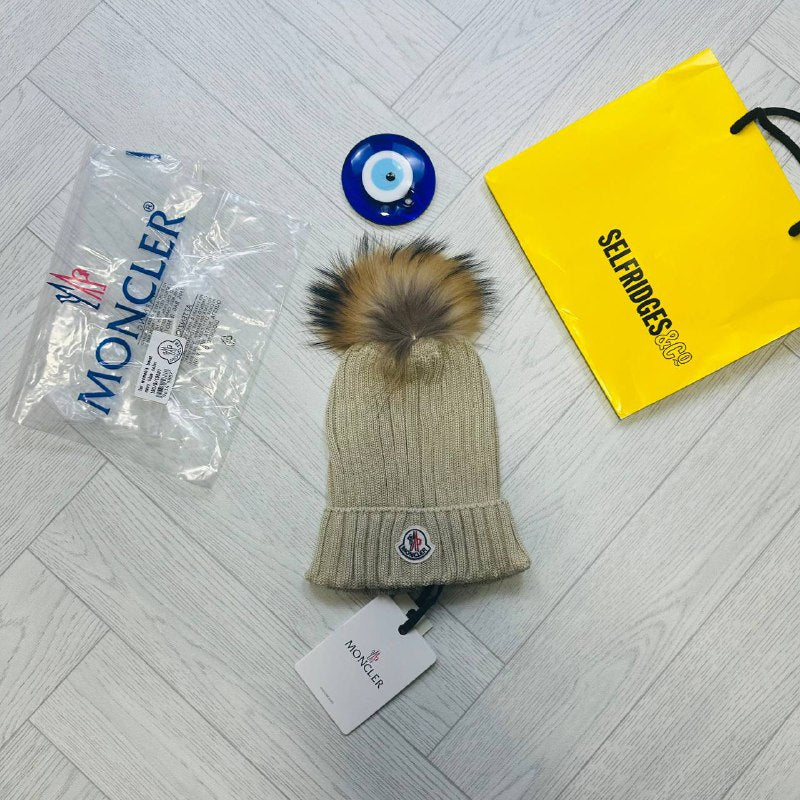 SUPERCLO QUALITY LADIES BEANIES WITH FUR to0710