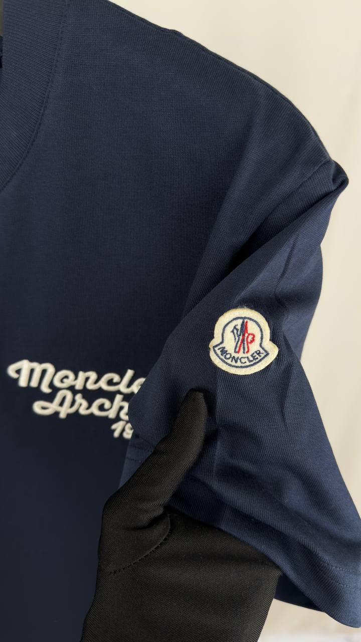 Moncle jj2104