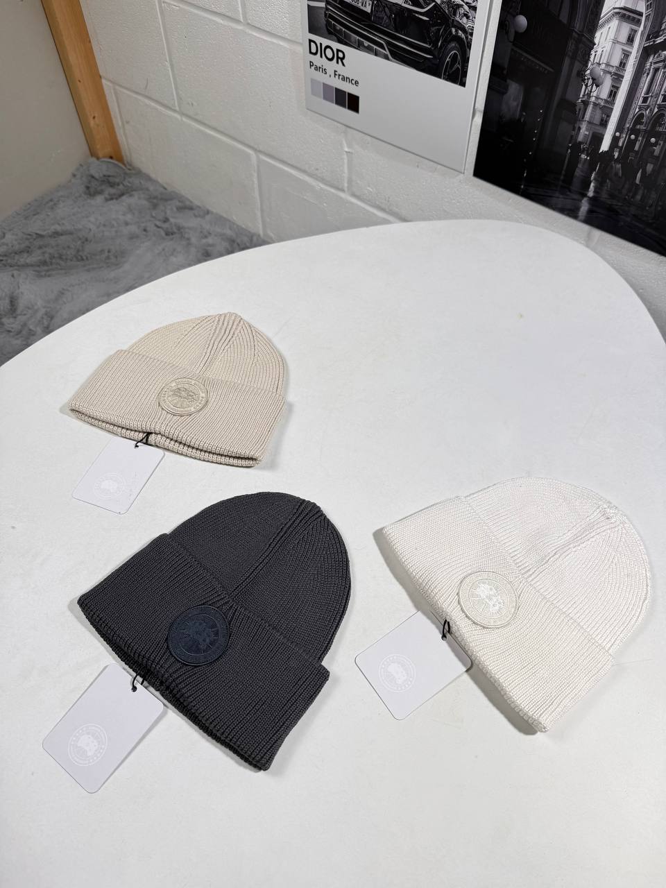 Canada gose ghost badge hats 0710