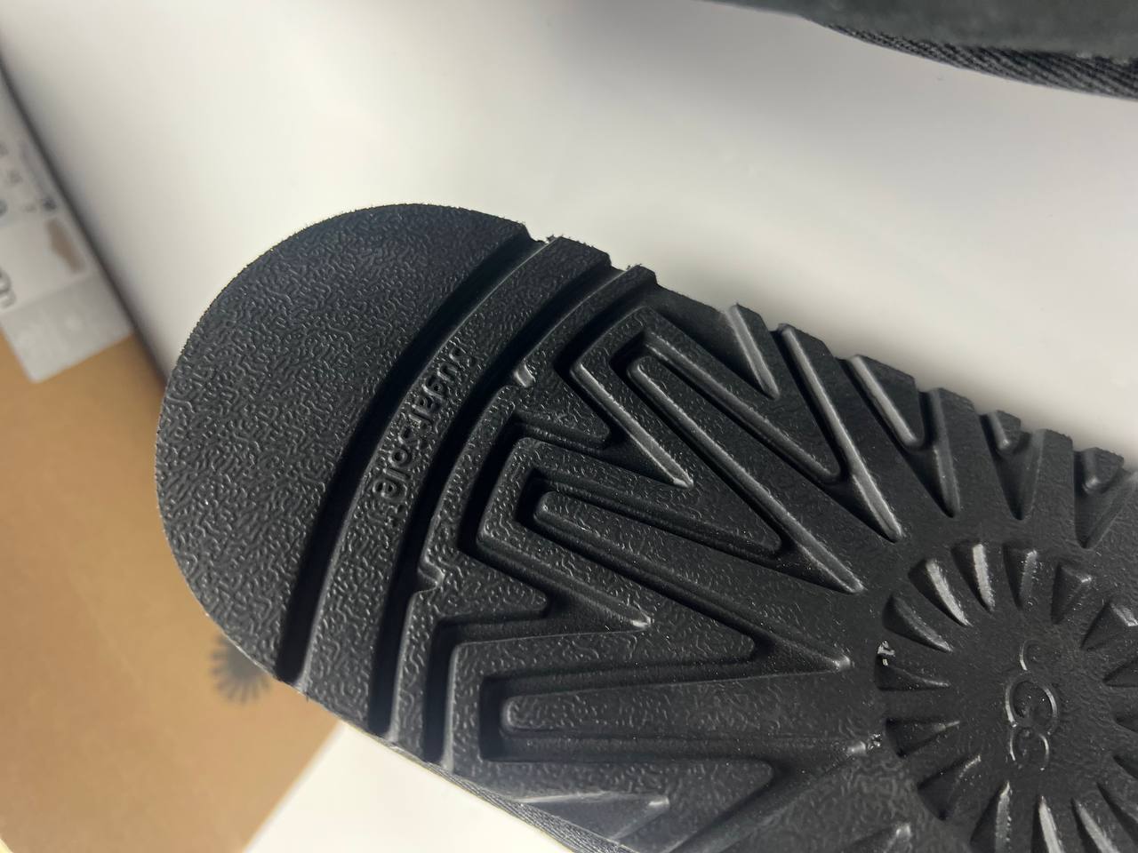 Ugg slippers High Quality have nice box paper works su0510