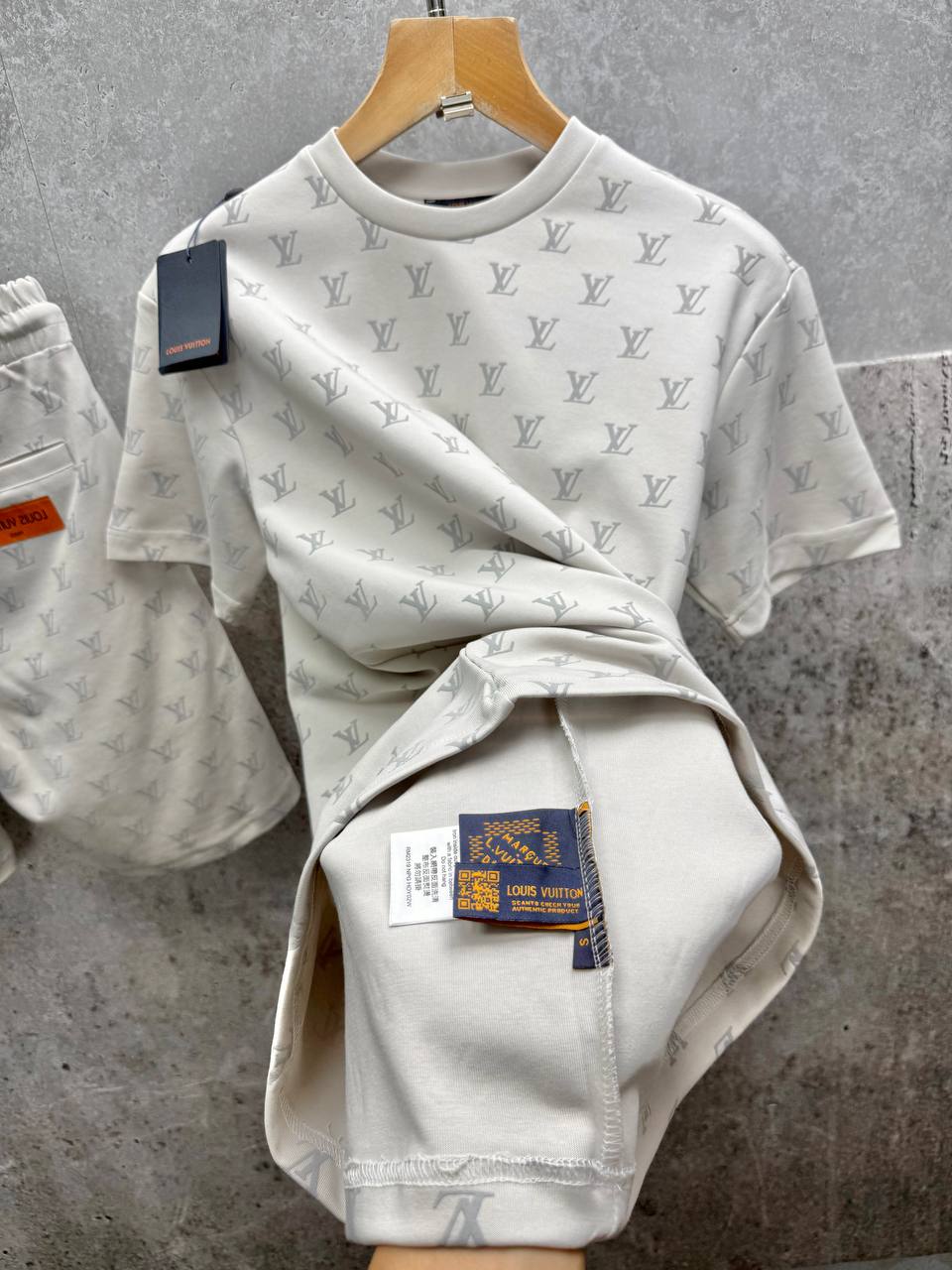 New LV Sets su0907