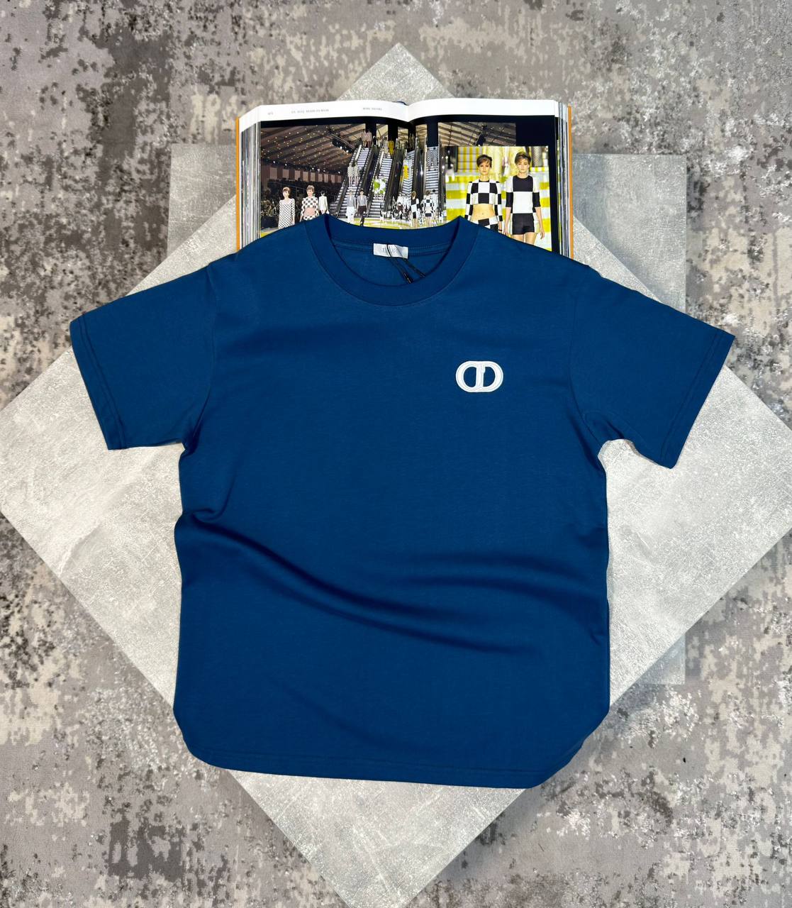 CD Tshirt aj2404