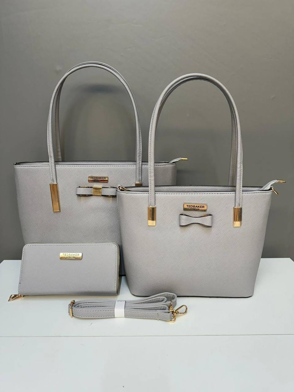 GOOD QUALITY LADIES BAG 3 PIECE SETS su0907