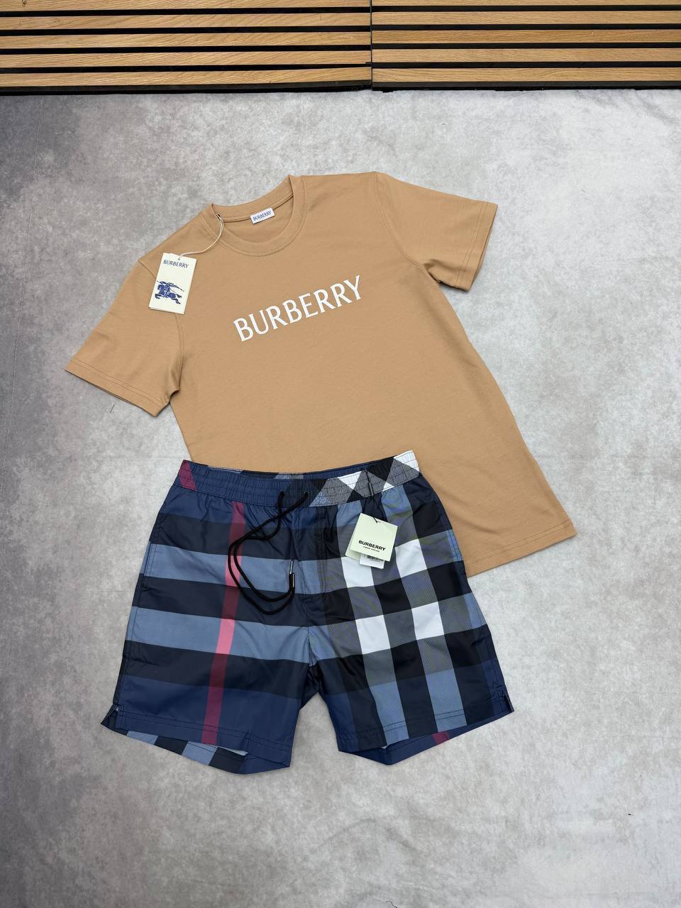 SUPER CLON BURBERR SHORT SET am2704