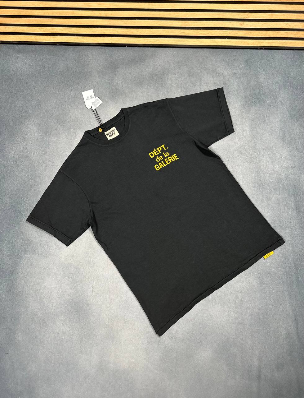 SUPER CL GALLERY DEPT. TEE am0907