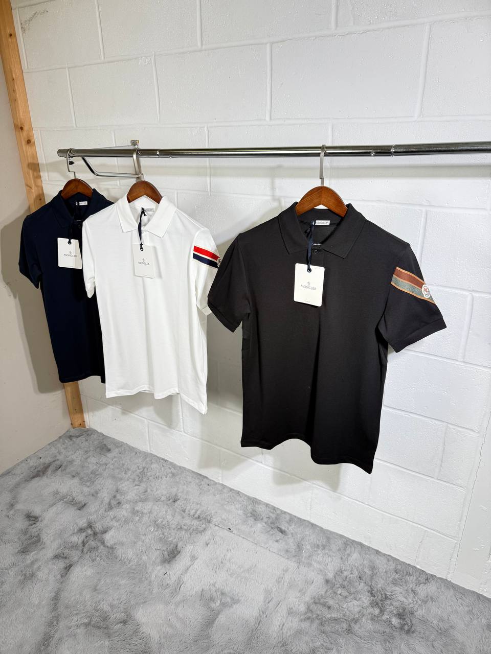 Moncle polos 0707