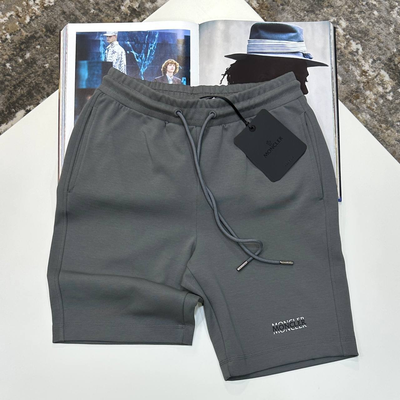 Top quality Moncle shorts ha2604