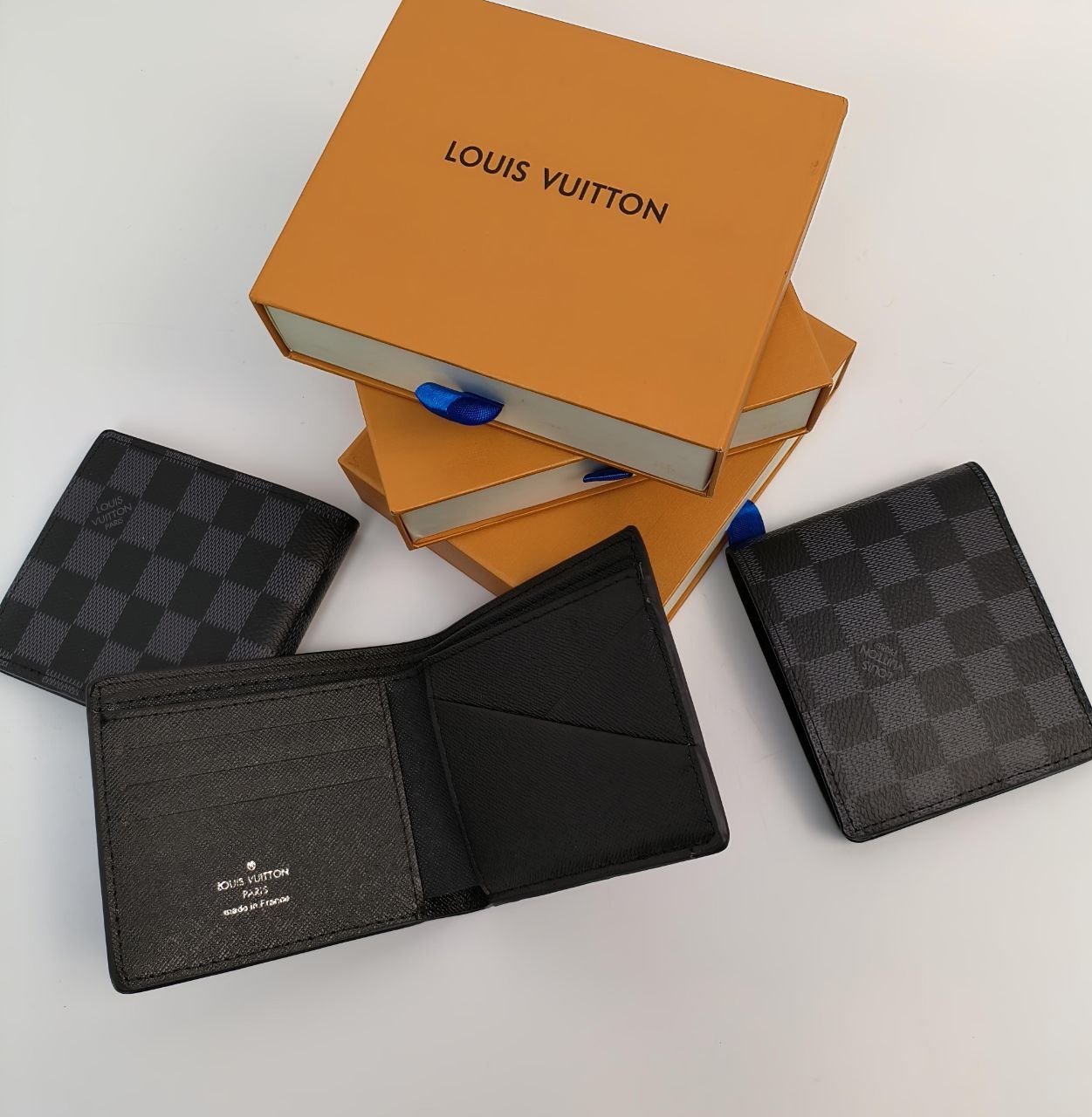 Loui vuitto WALLET am2005