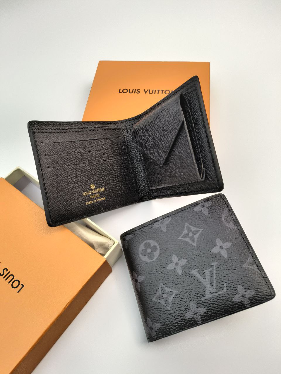 Loui vuitto WALLET am2005