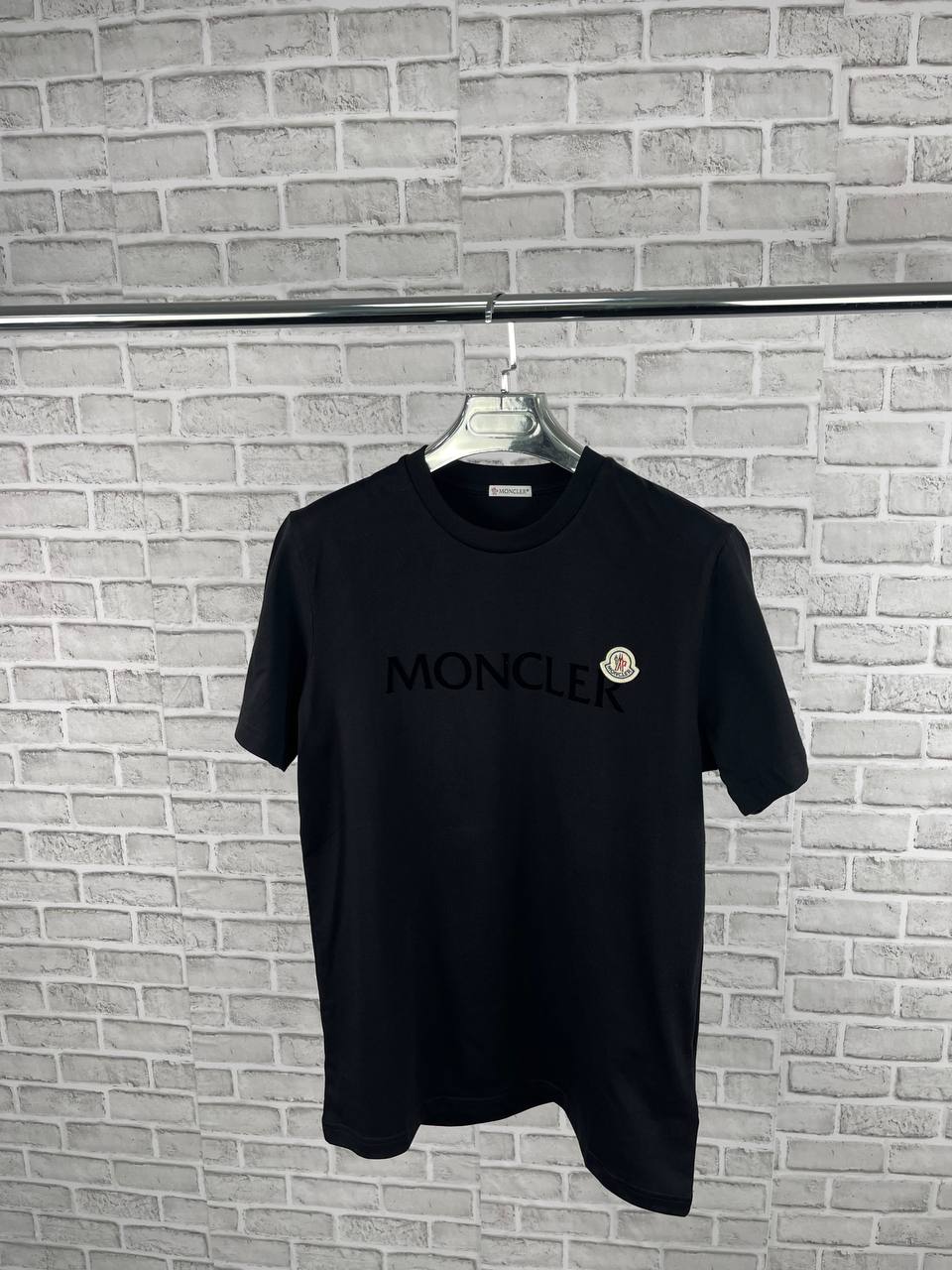 Moncle Tshirts aj1107