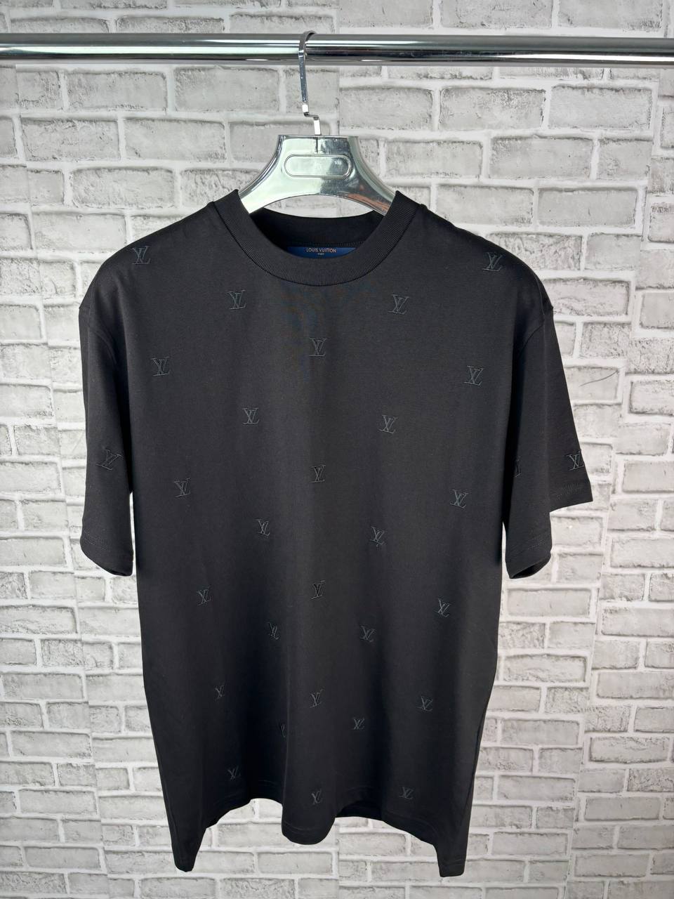 L Tshirts aj1107