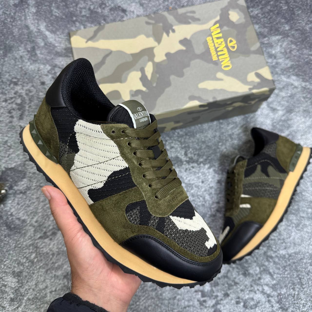 Valentin trainer with box sa2904