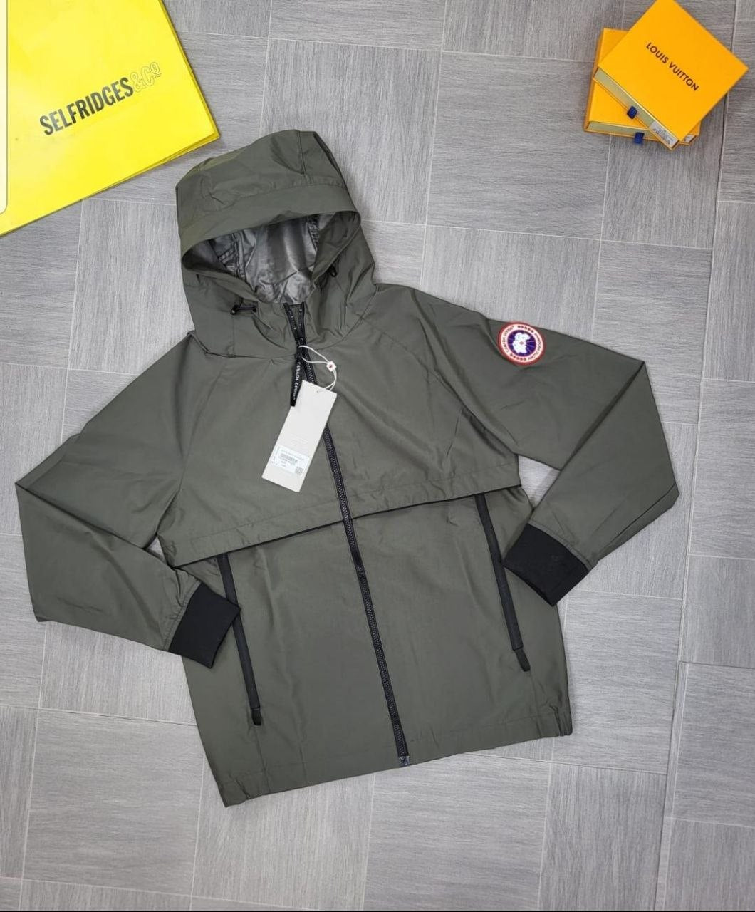 QUALITY CANAD GOOS WINDBREAKER ak2904