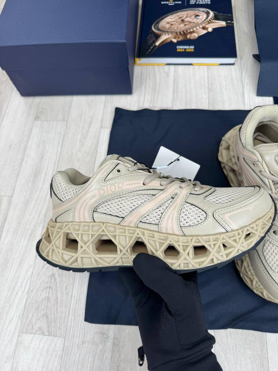 Dio b35 trainers jj2804