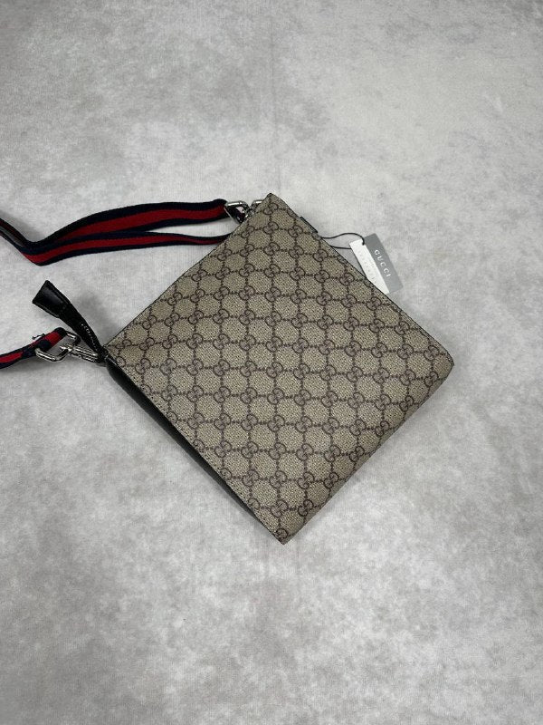 MENS GUCC BAG COME WITH DUST BAG am2904