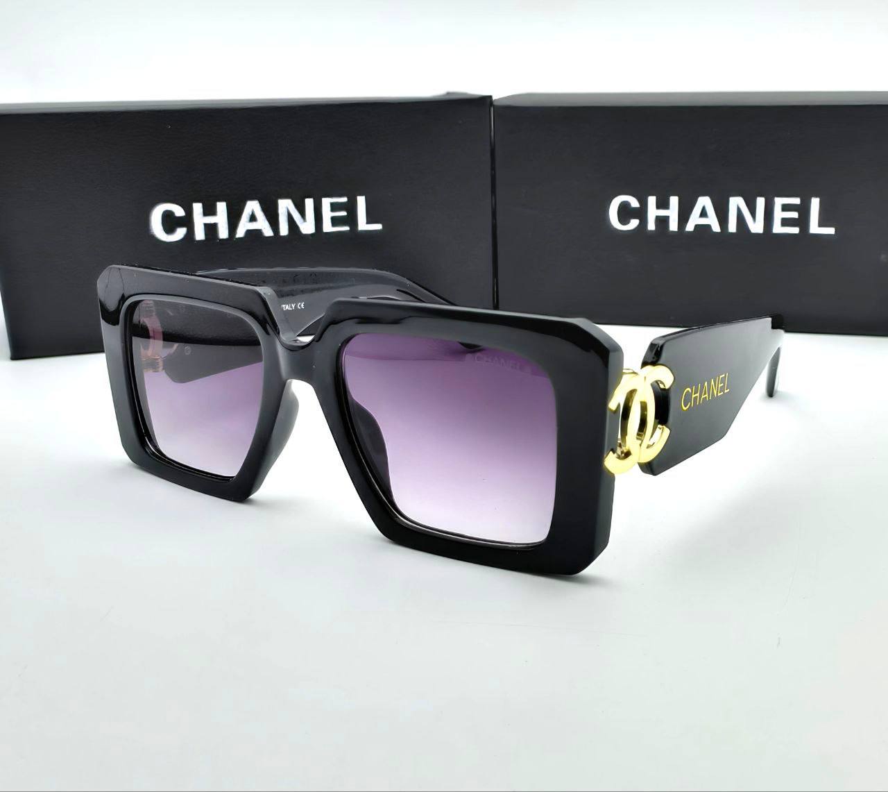 SUPER CLON CHANE SUNGLASSES COME WITH BOX ETC am0305