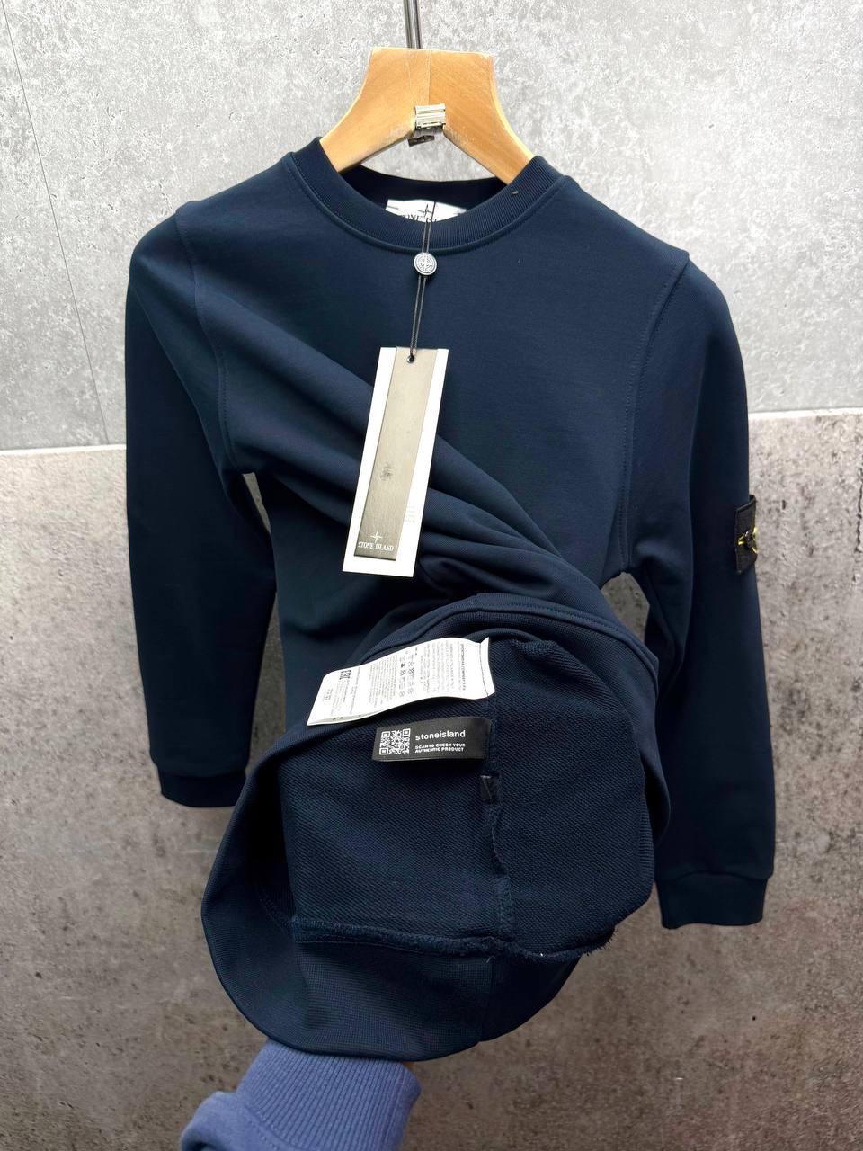 Kids sweat shirts su2410