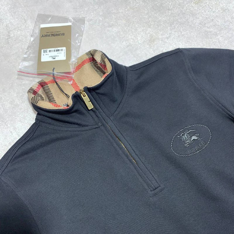 BURBERY HALF ZIP JUMPRR su2410