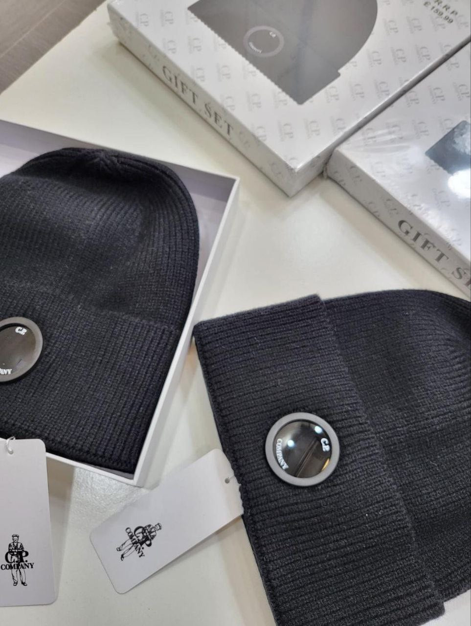 QUALITY CPI COMPANY BEANIE WITH BOX ak2210