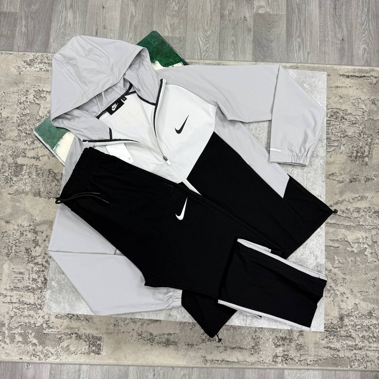 QUALITY NIK TRACKSUIT jay0405