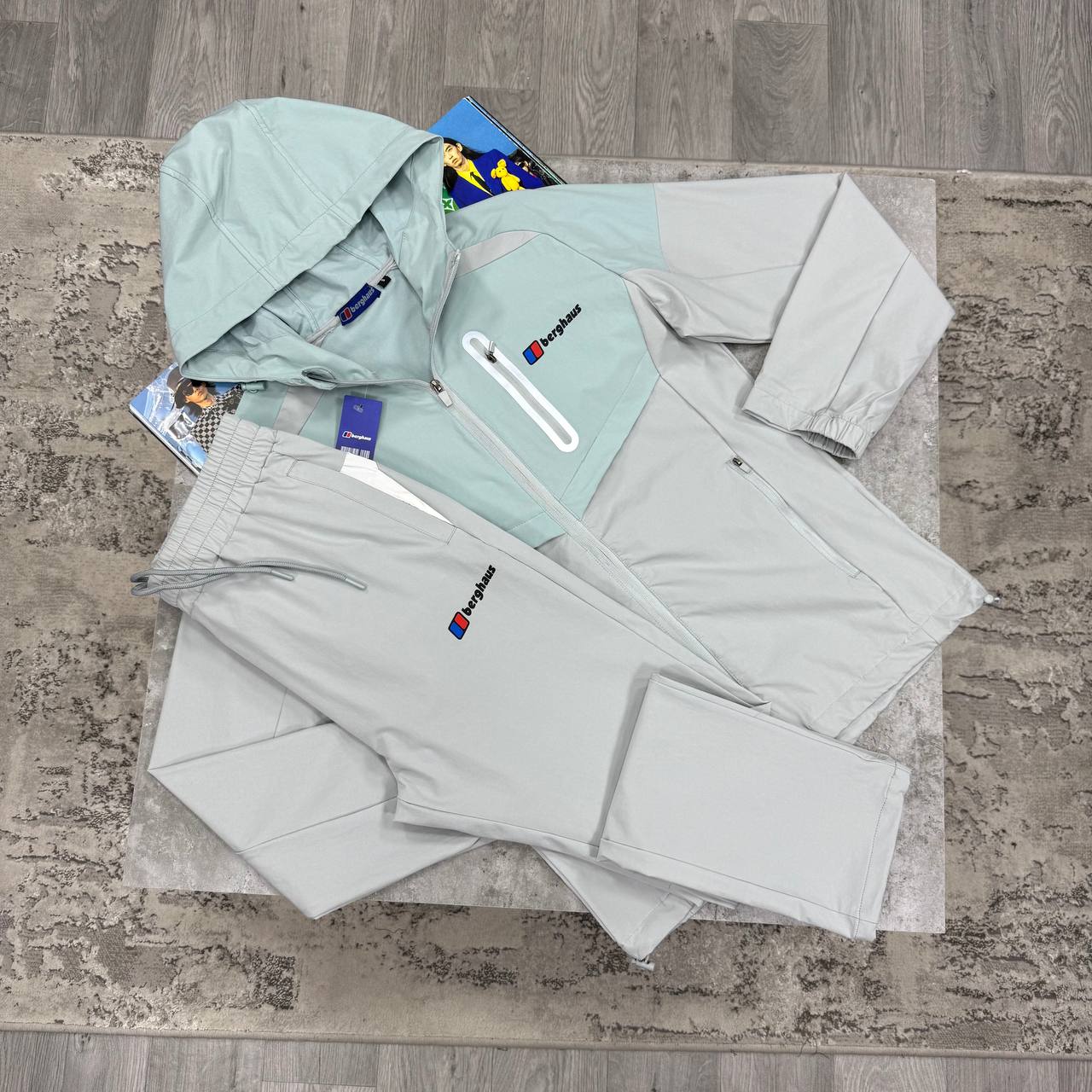 QUALITY BERGHAU TRACKSUIT jay1705
