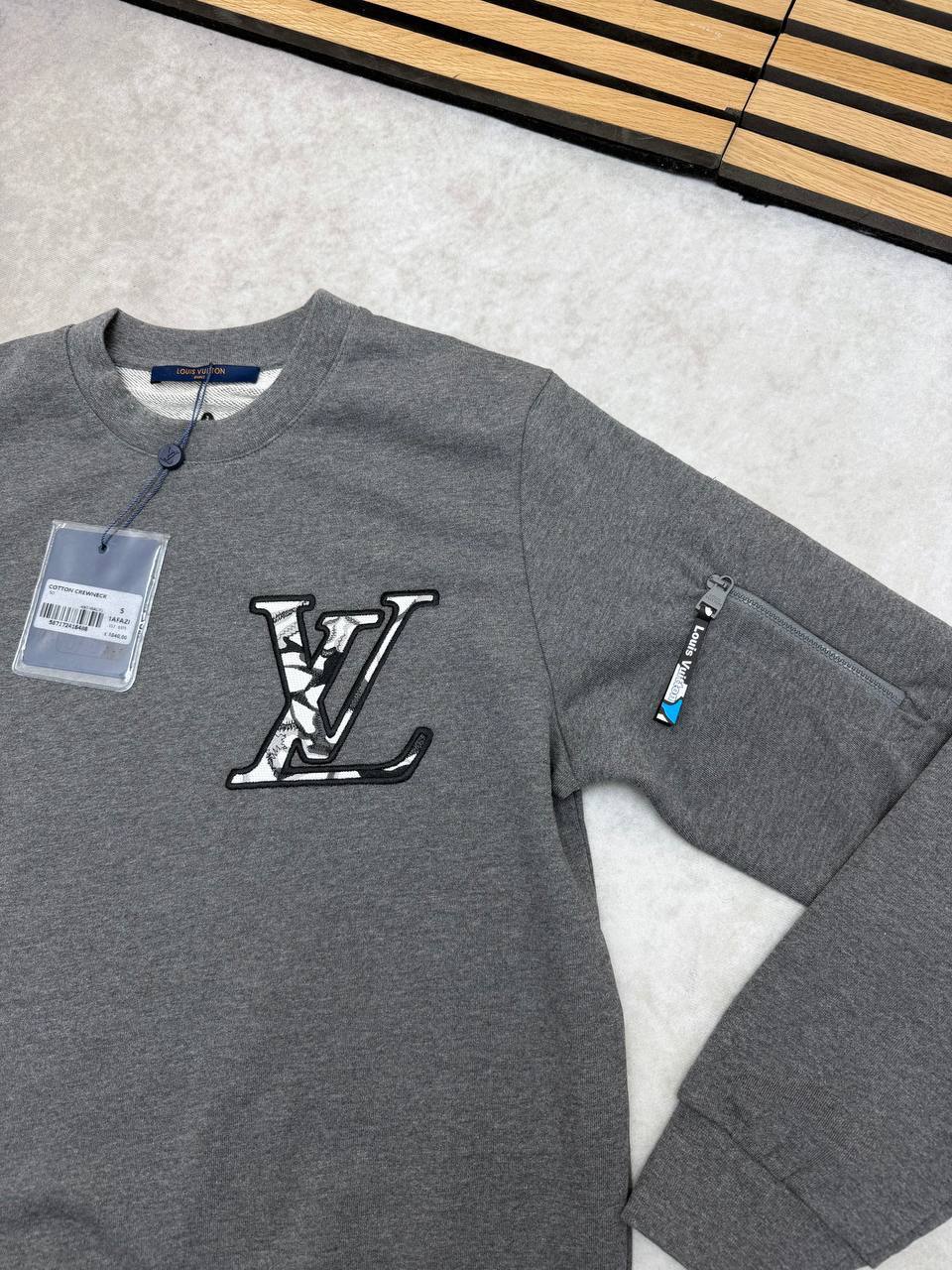 SUPER CLON LV JUMPERS am0705