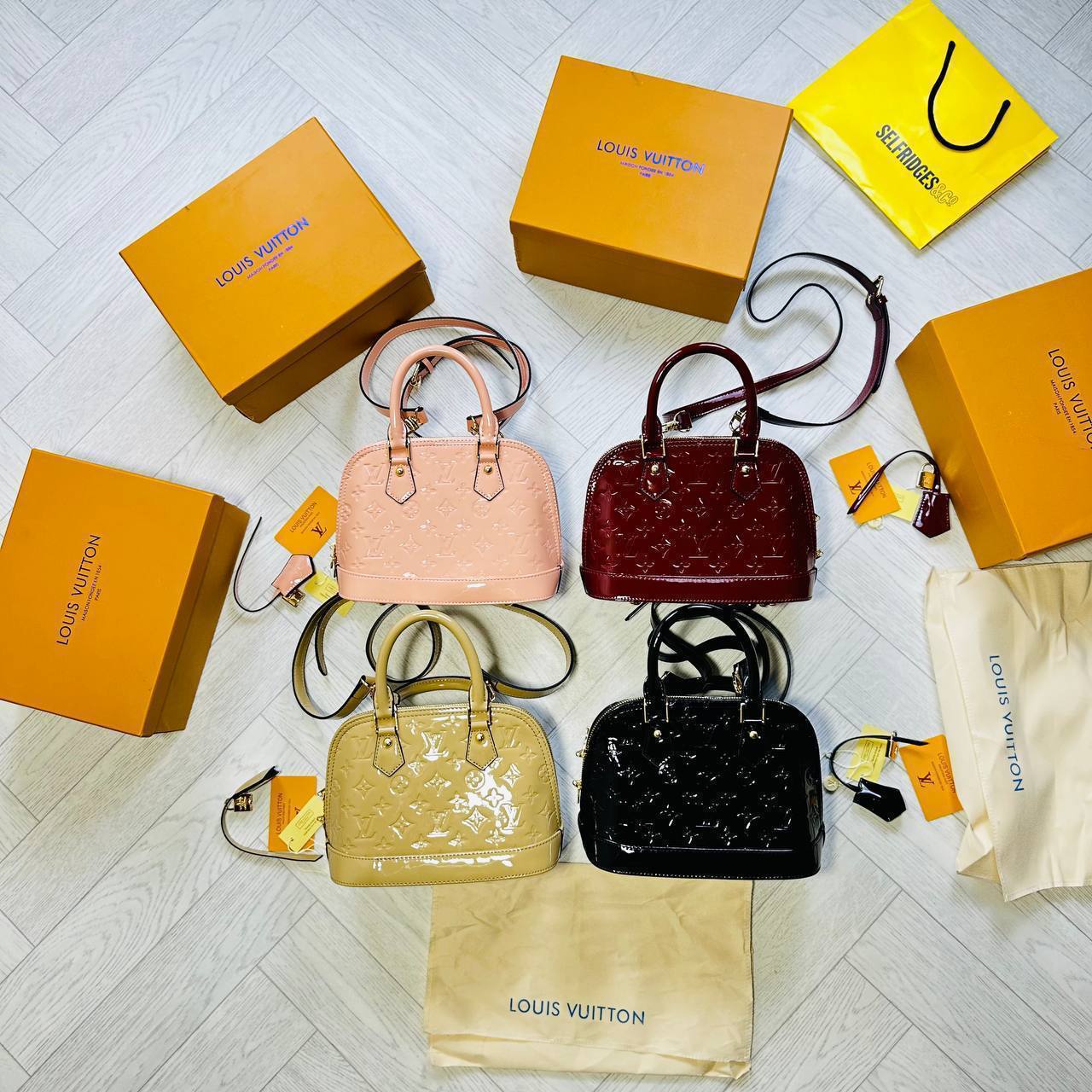 COLN QUALITY LV LADIES BAG WHIT BOX to0805