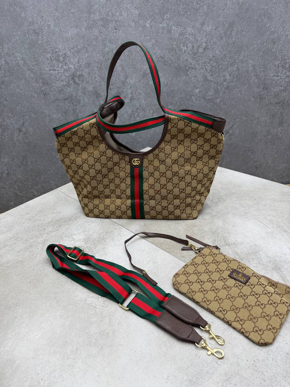 WOMENS GUCC BAG COME WITH DUST BAG ETC am1708