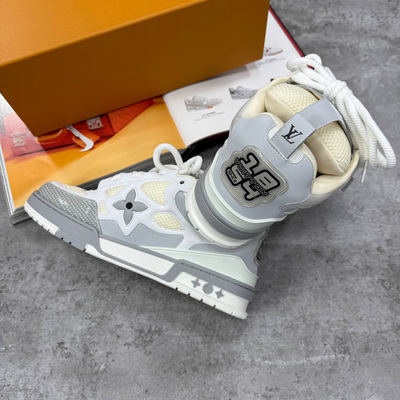 HIGH END LV SKATES JUST ARRIVED jay0208