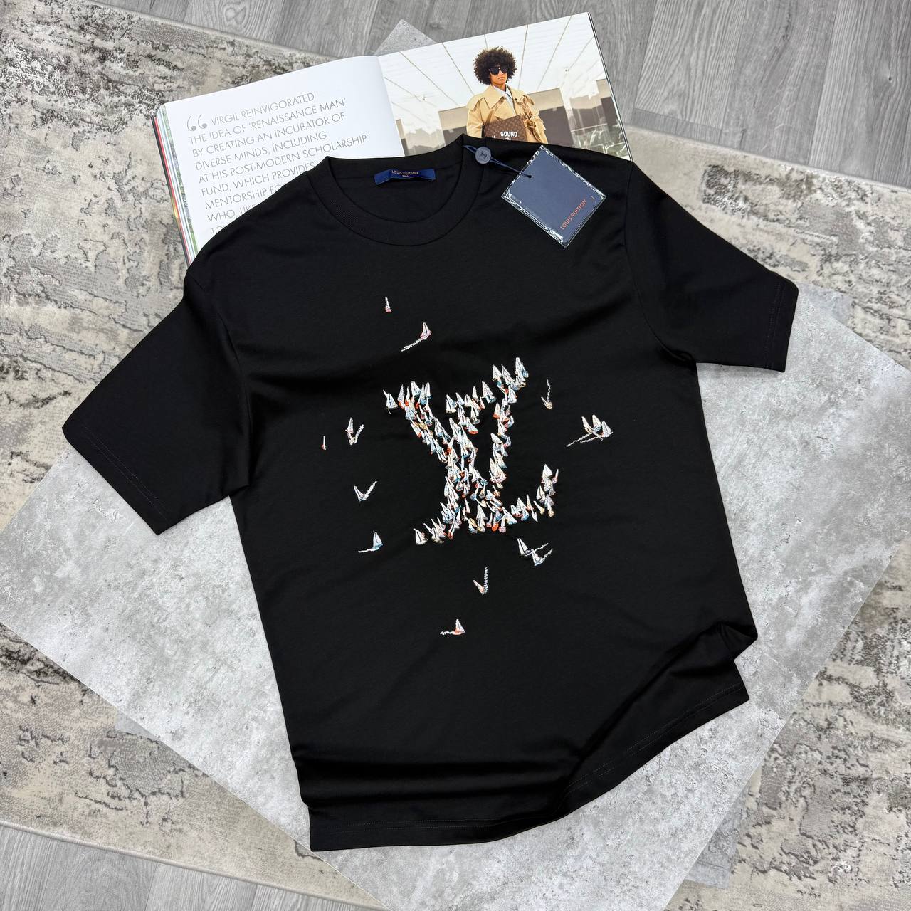 SUPER CLON LV TEE jay3006