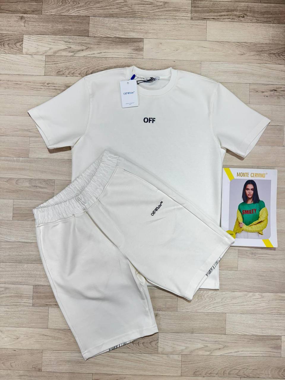 Off-whit shorts set jj1808