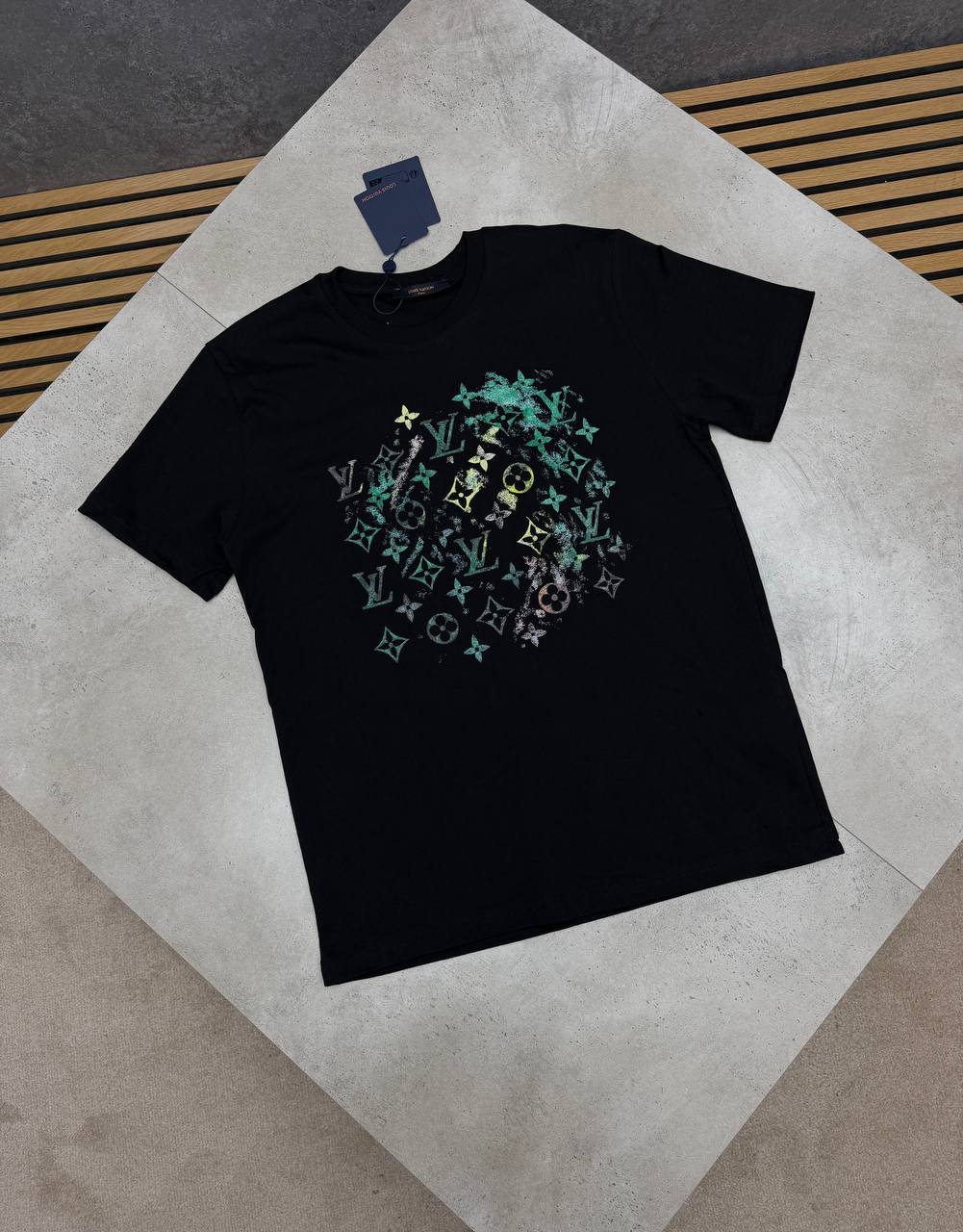 SUPER CLON MENS LV TEE am2009