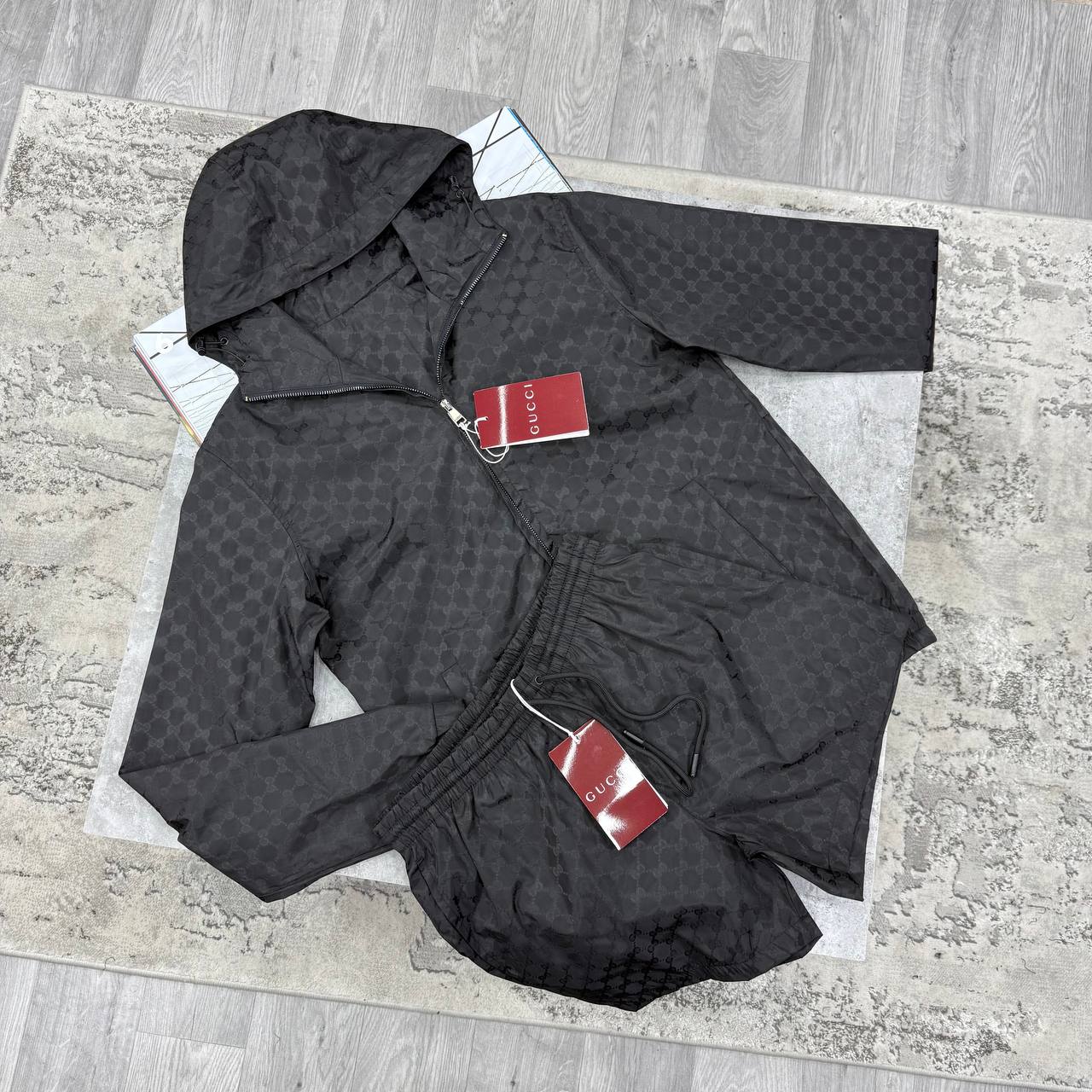 SUPER CLON GUCC WINDBREAKER & SHORTS jay0508