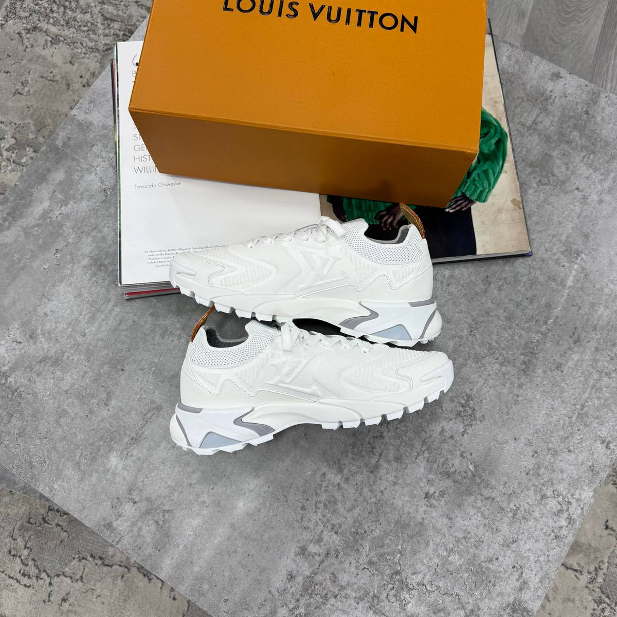 SUPER CLON NEW LV TATIC TRAINERS jay1109