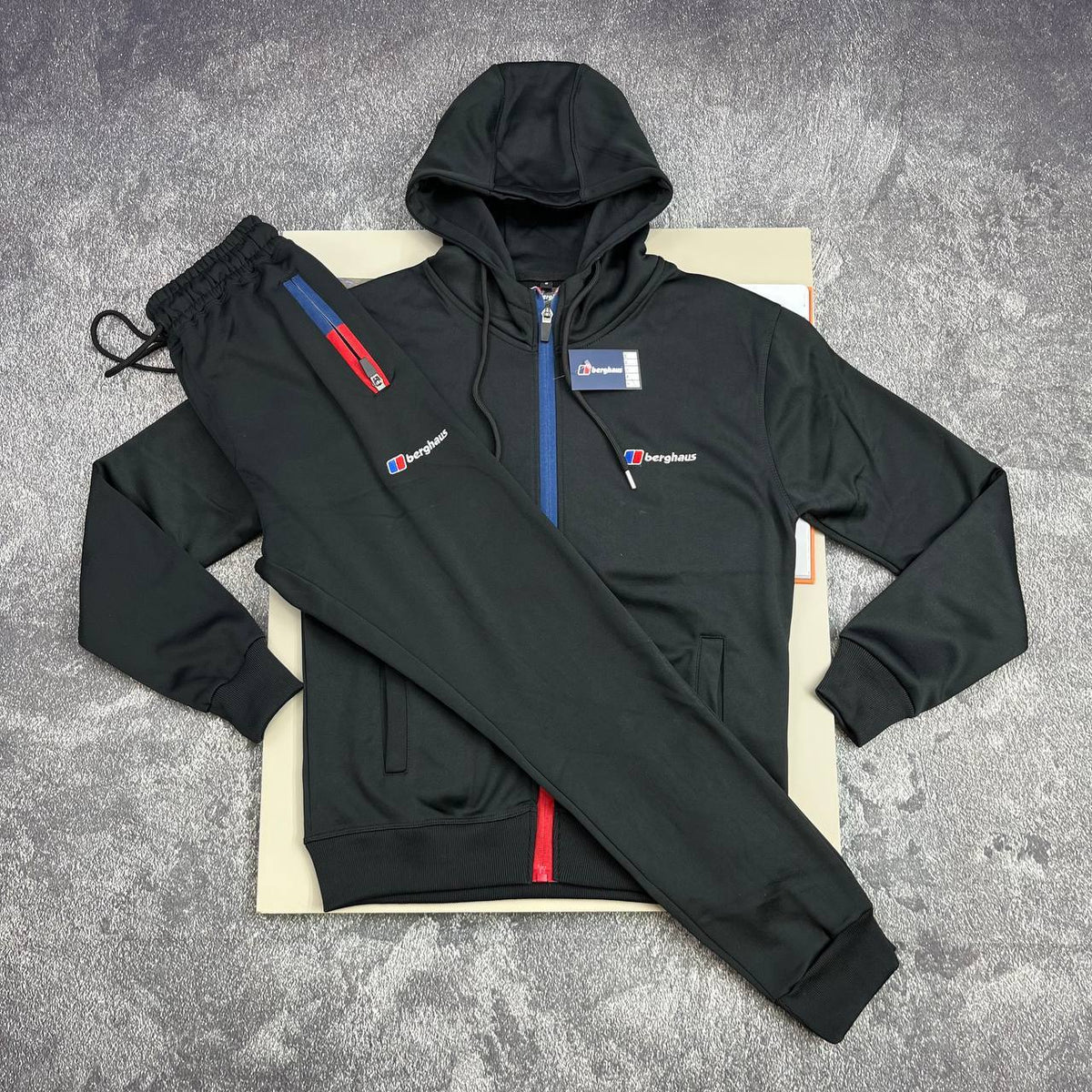 Berghau tracksuit sa1009